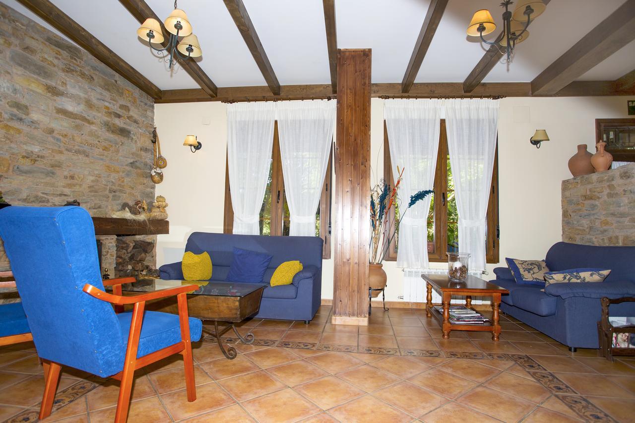 פינופראנקוואדו Hotel Rural Castuo H Cc 656 מראה חיצוני תמונה